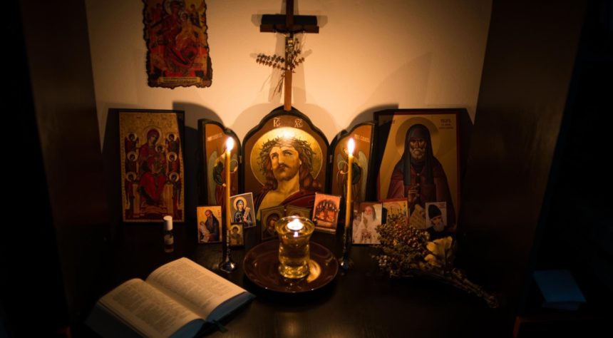 Psalmul 50 Si 142: Cea Mai PuternicĂ RugĂciune! Spune O Chiar Acum și Vezi Minunea Cum Se Petrece